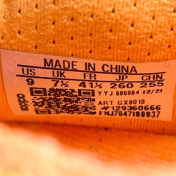 Adidas Ultra Boost 22 Womens 9 Running Shoes Sneakers Flash Orange Gym Trainers - Picture 11 of 11